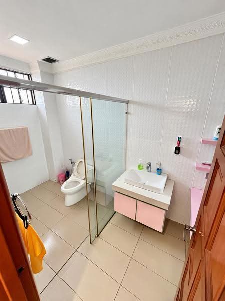 Semi-Detached House for Sale in Cheras (Selangor) - Julian Ong - Bathroom - PropertyGuru.com.my