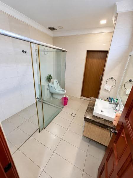 Semi-Detached House for Sale in Cheras (Selangor) - Julian Ong - Bathroom - PropertyGuru.com.my