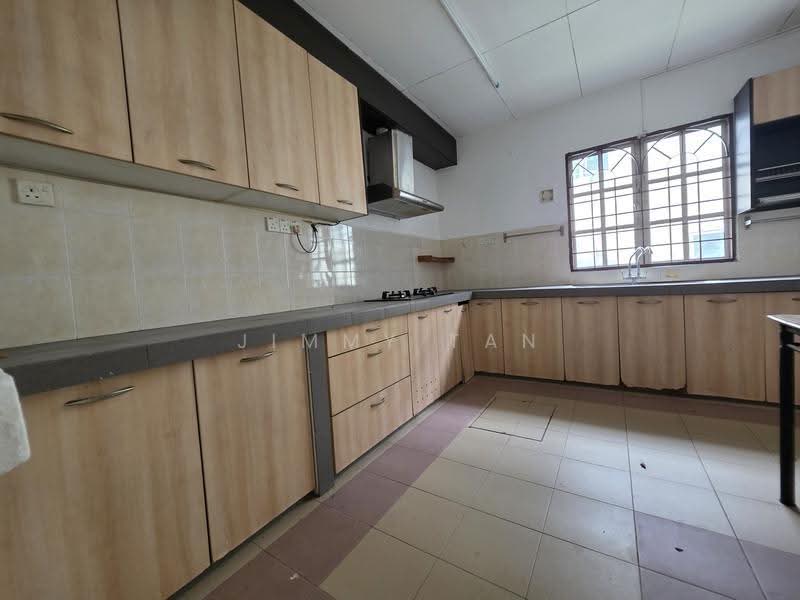 2-storey Terraced House for Sale in Seksyen 8 (Kota Damansara) - Jimmy Tan - Kitchen - PropertyGuru.com.my