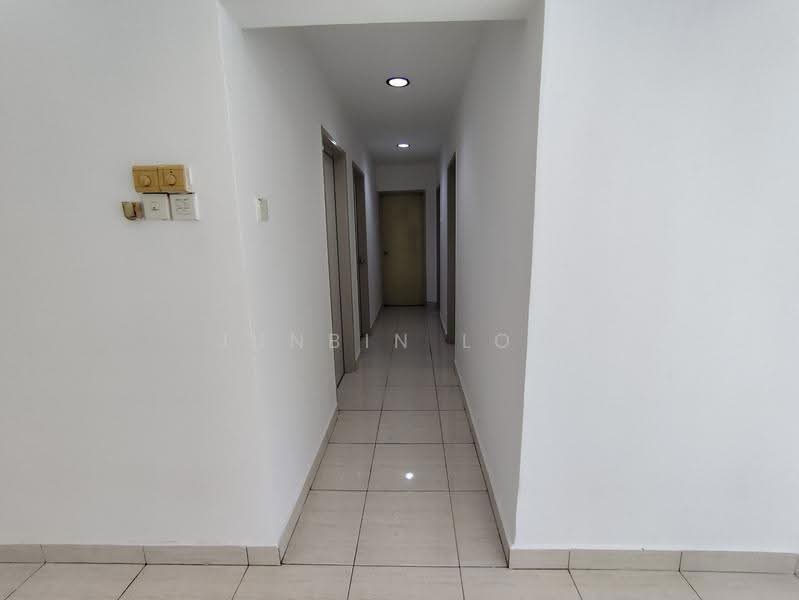Kondominium untuk Dijual di Green Avenue Condominium - Junbin Low - Corridor - PropertyGuru.com.my