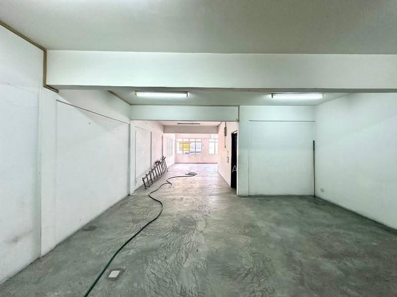 Kedai / Pejabat untuk Disewa di Semenyih (Selangor) - Irsyam Sjatria - Interior - PropertyGuru.com.my
