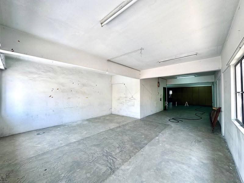 Kedai / Pejabat untuk Disewa di Semenyih (Selangor) - Irsyam Sjatria - PropertyGuru.com.my