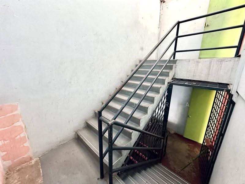 Kedai / Pejabat untuk Disewa di Semenyih (Selangor) - Irsyam Sjatria - PropertyGuru.com.my