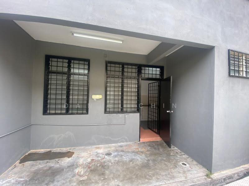 2-storey Terraced House for Sale in Ampang (Ampang) - Daniel Chin - Exterior - PropertyGuru.com.my