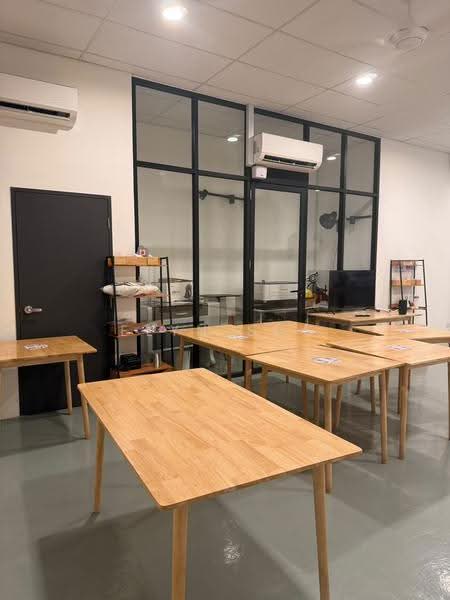 Kedai untuk Disewa di Kajang (Selangor) - Elyn Soo - Interior - PropertyGuru.com.my