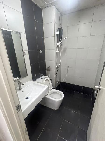 Service Residence for Rent at Centrestage Designer Suite - Bonnie Chong - PropertyGuru.com.my