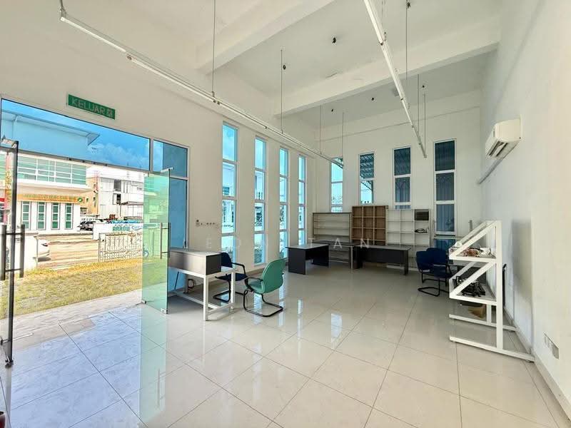 Factory for Rent in Kawasan Perusahaan Sungai Lokan (Butterworth) - Leon Tan - Interior - PropertyGuru.com.my