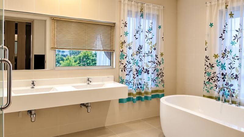 Rumah Bandar untuk Disewa di Tambun (Perak) - Steven . - Bathroom - PropertyGuru.com.my