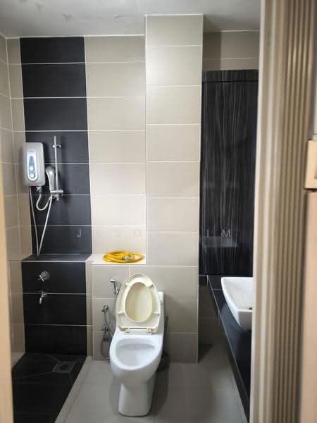 Terraced House for Sale in Batu 9 (Cheras) - Jason Lim - Bathroom - PropertyGuru.com.my