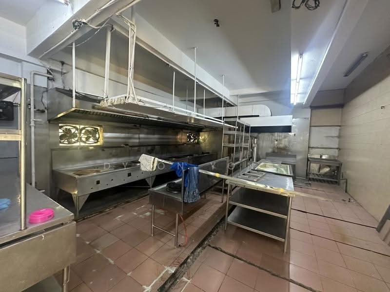 Shop for Rent in Pusat Perdagangan Seri Kembangan (Seri Kembangan) - Dyron Yong - Kitchen - PropertyGuru.com.my