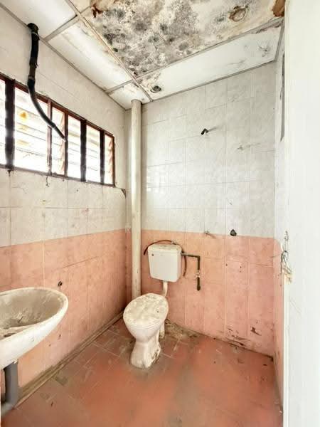 Kedai untuk Disewa di Taman Ampang (Ipoh) - Kar Long Lee - PropertyGuru.com.my