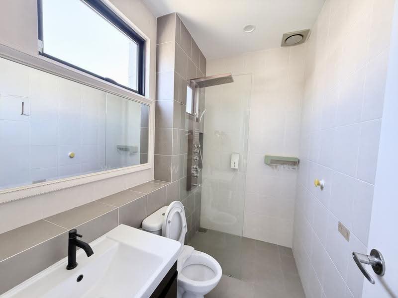 Rumah Teres 2-Tingkat untuk Dijual di Bandar Rimbayu (Telok Panglima Garang) - Wei Wei Low - PropertyGuru.com.my