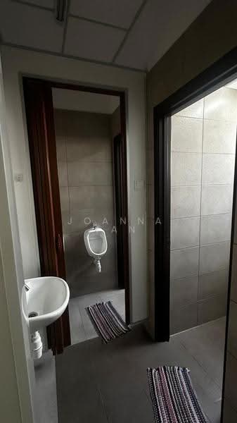 Kilang Berkembar untuk Disewa di Kota Kemuning (Shah Alam) - Joanna Tan - Bathroom - PropertyGuru.com.my