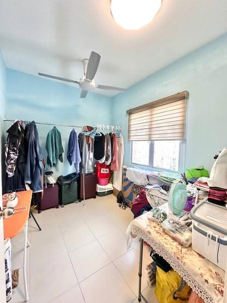 Apartment for Sale at De Bayu Apartment - Nana Cheah - Bedroom - PropertyGuru.com.my