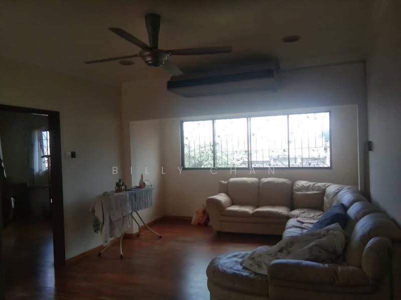 Bungalow House for Sale in Taman Yarl (Jalan Klang Lama (Old Klang Road)) - Billy Chan - Living Room - PropertyGuru.com.my