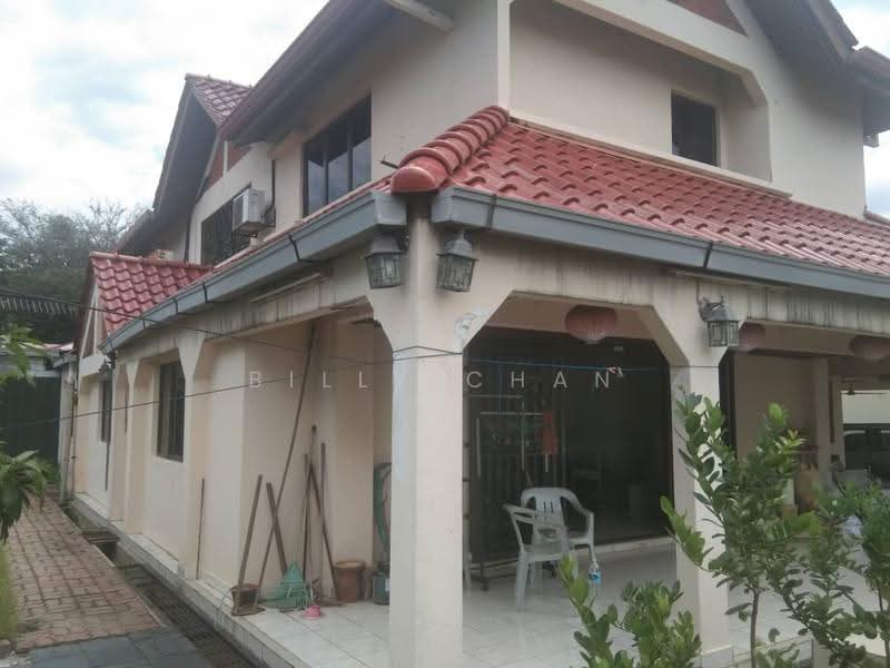 Bungalow House for Sale in Taman Yarl (Jalan Klang Lama (Old Klang Road)) - Billy Chan - Exterior - PropertyGuru.com.my