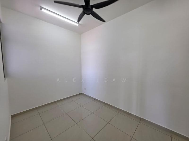 Service Residence for Rent at B11 Parkland Residence - Alex Leaw - Interior - PropertyGuru.com.my