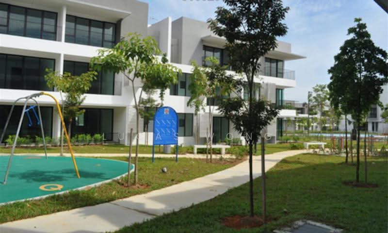 Townhouse for Sale in Shah Alam (Selangor) - Lucas Wong - Exterior - PropertyGuru.com.my