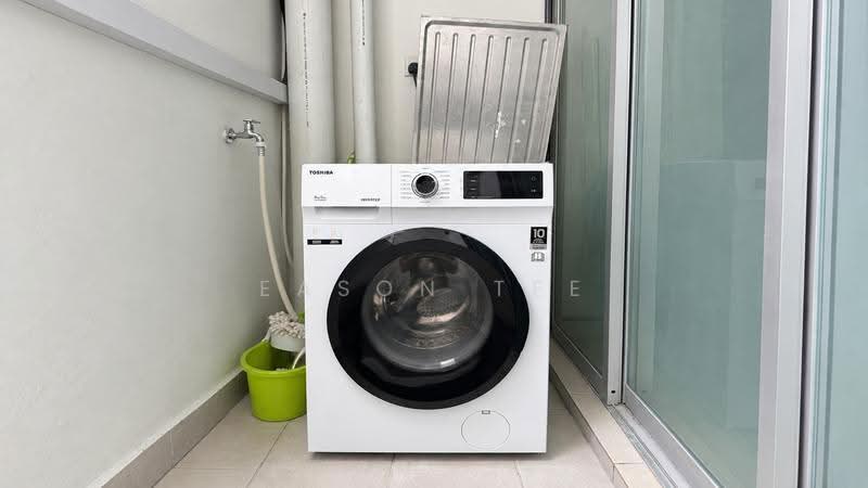 Kediaman Servis untuk Disewa di Acacia Residences - Eason Tee - Yard - PropertyGuru.com.my