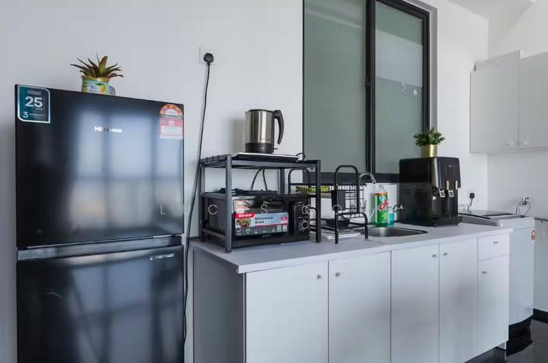 Kediaman Servis untuk Dijual di Arena Residences - Lucus Goh - Kitchen - PropertyGuru.com.my