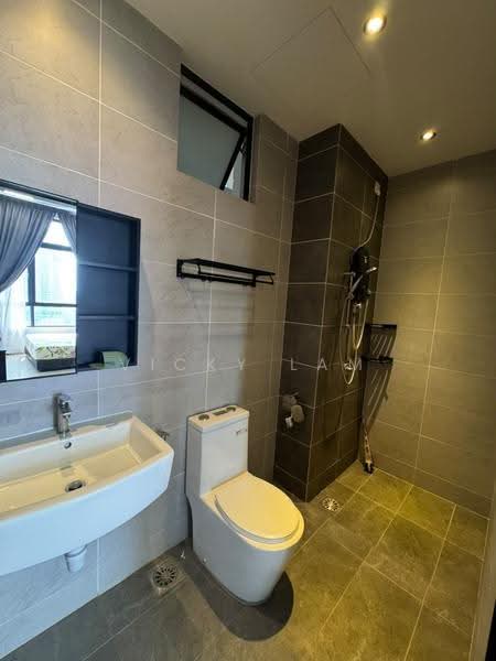 Service Residence for Rent at Twin Tower Residence - Vicky Lam - Bathroom - PropertyGuru.com.my