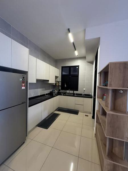 Service Residence for Rent at Twin Tower Residence - Vicky Lam - Kitchen - PropertyGuru.com.my