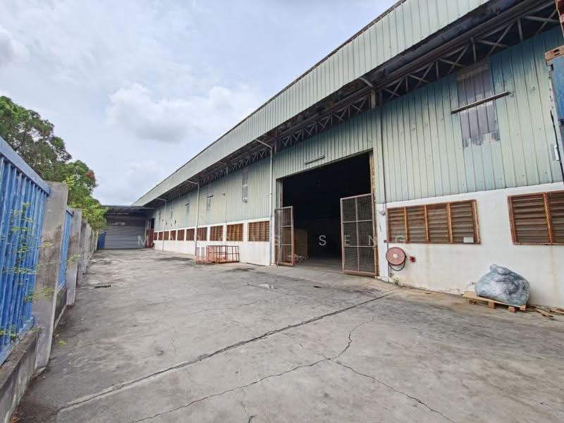 Semi-D Factory for Rent in Kawasan Perindustrian Pengkalan (Lahat) - Marcus Seng - Exterior - PropertyGuru.com.my