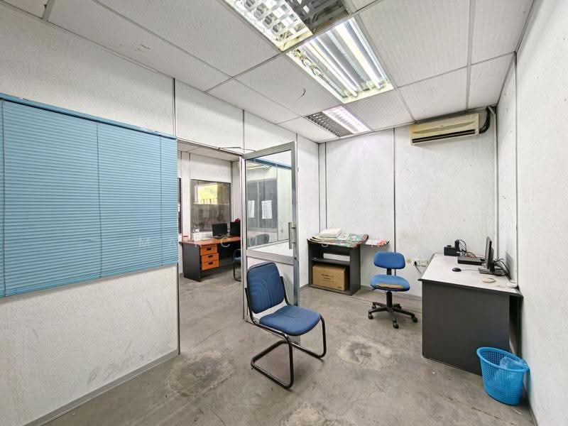 Semi-D Factory for Rent in Kawasan Perindustrian Pengkalan (Lahat) - Marcus Seng - Interior - PropertyGuru.com.my
