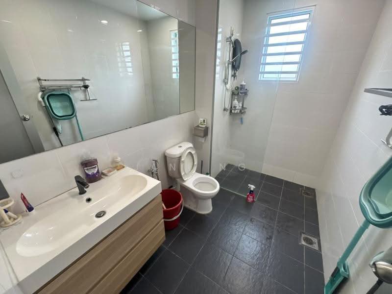 Rumah Teres 2-Tingkat untuk Dijual di Taman Seri Permai (Bukit Mertajam) - Jane Ng - Bathroom - PropertyGuru.com.my