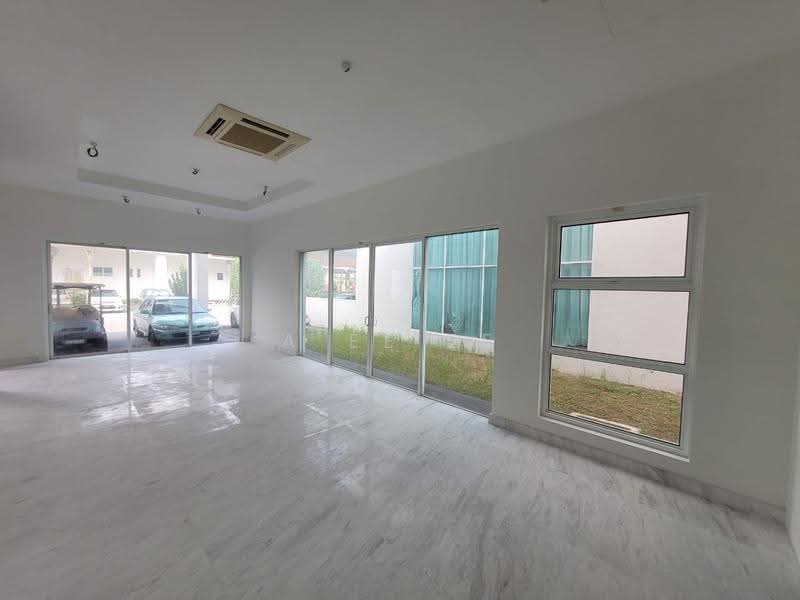 Rumah Banglo untuk Dijual di Tanjung Bungah (Penang) - A Ee Ee - Living Room - PropertyGuru.com.my