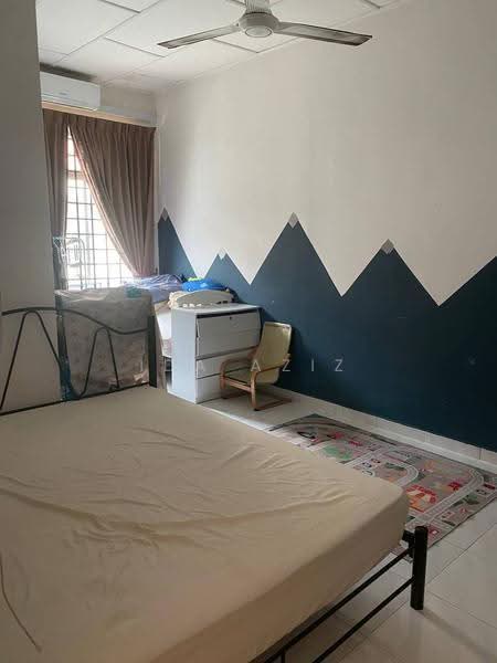 2-storey Terraced House for Sale in Taman Pulai Utama (Skudai) - Ida Aziz - Bedroom - PropertyGuru.com.my