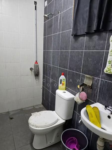 2-storey Terraced House for Sale in Taman Tangling (Simpang Ampat) - Boon Haw Ooi - Bathroom - PropertyGuru.com.my