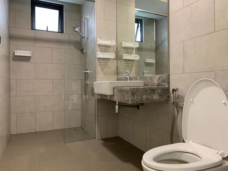 Kondominium untuk Disewa di South Brooks - Tommy Liew - Bathroom - PropertyGuru.com.my