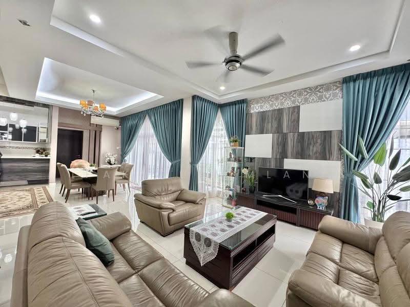 Semi-Detached House for Sale in Skudai (Johor) - Fakhrul Imlan - Living Room - PropertyGuru.com.my