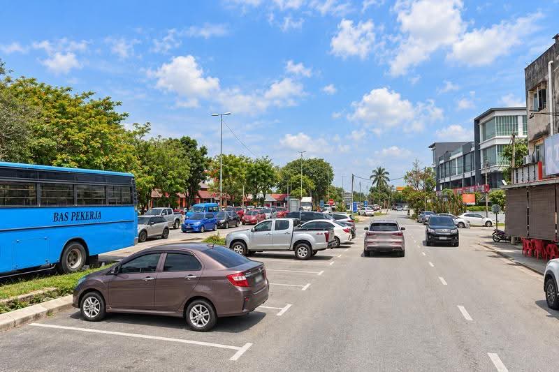 Shop / Office for Rent in Dengkil (Selangor) - Jing Foo - Exterior - PropertyGuru.com.my
