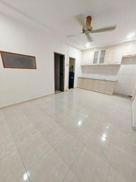 Terraced House for Rent in Taman Mutiara Rini (Skudai) - SH Wong - Kitchen - PropertyGuru.com.my