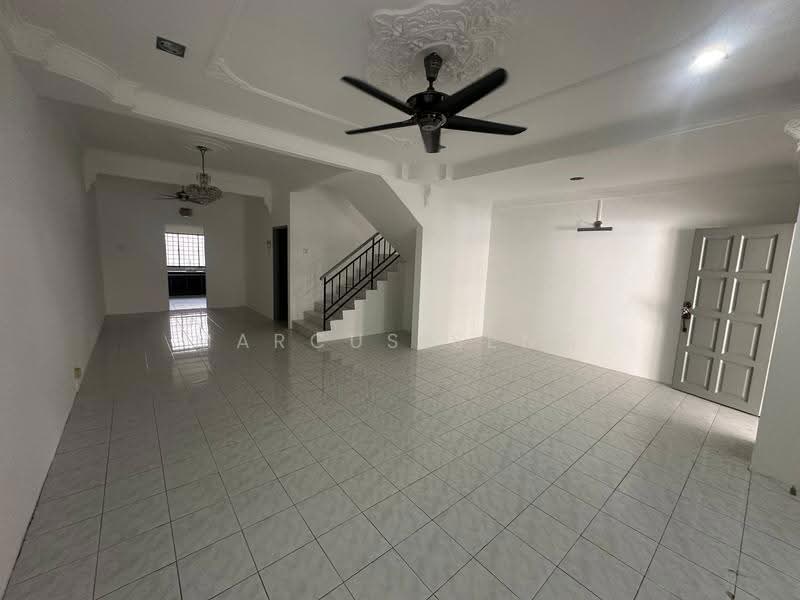 2-storey Terraced House for Sale in Taman Ampang Indah (Ipoh) - Marcus Seng - Living Room - PropertyGuru.com.my