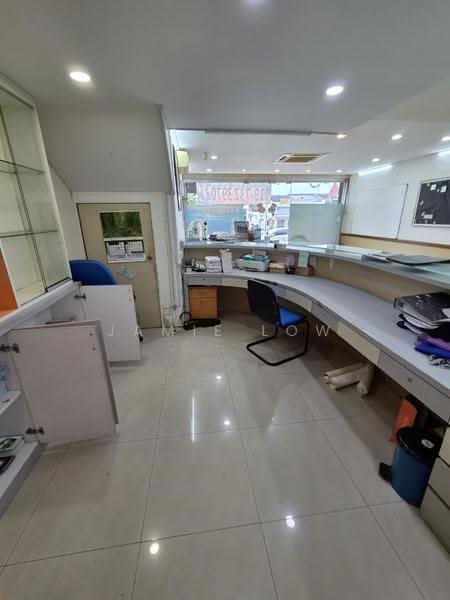 Kedai untuk Disewa di Taman Ungku Tun Aminah (Skudai) - Jamie Low - Interior - PropertyGuru.com.my