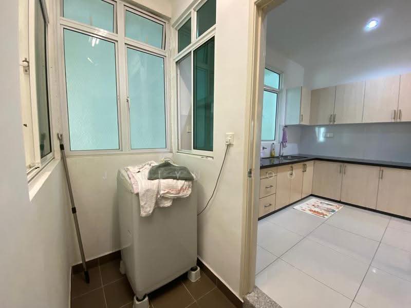 Condominium for Sale at Reflections Condominium - Joelyn Khoo - Kitchen - PropertyGuru.com.my