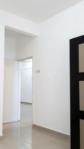 Condominium for Rent at Kepong Sentral Condominium - Nicole Yan - Corridor - PropertyGuru.com.my