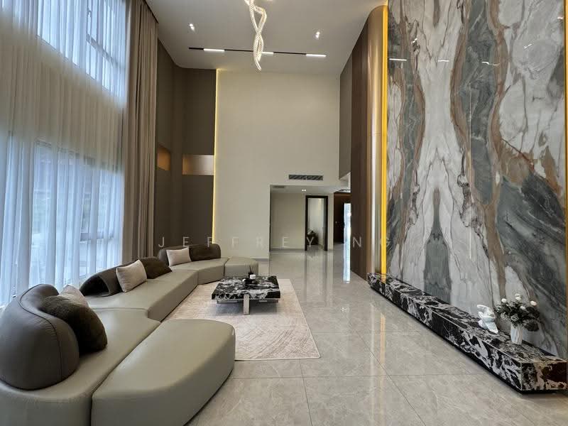 Bungalow House for Sale in Taman Tunku (Bukit Tunku (Kenny Hills)) - Jeffrey Ng - Living Room - PropertyGuru.com.my