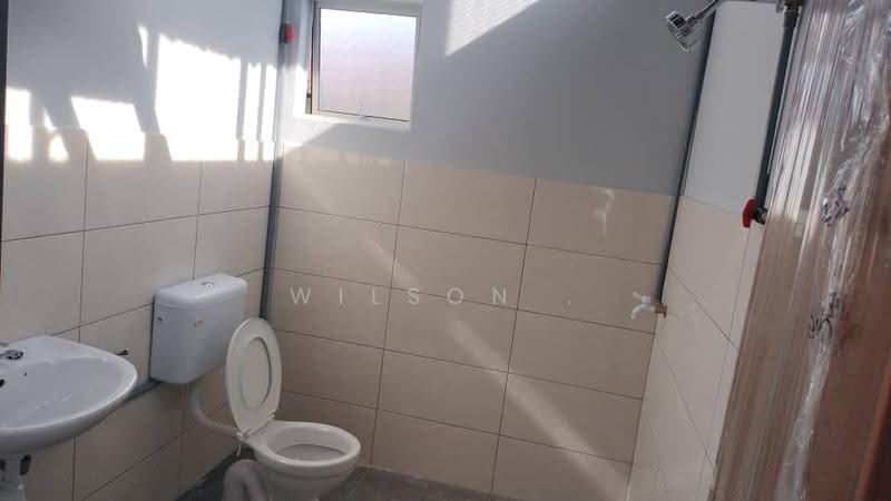 Gudang untuk Disewa di Ampang Jaya (Ampang) - Wilson . - Bathroom - PropertyGuru.com.my