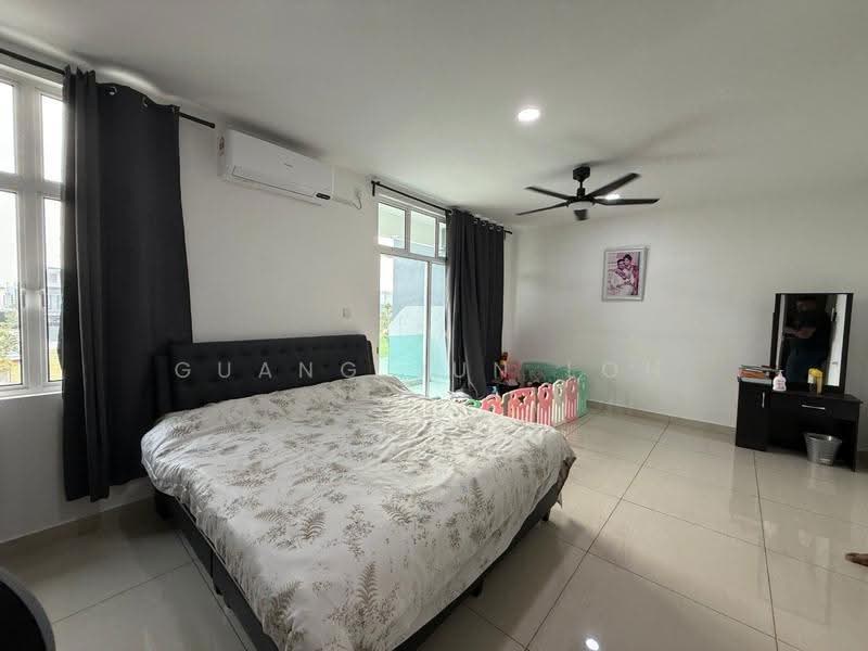 Rumah Kluster untuk Dijual di Taman Mutiara Mas (Skudai) - Guang Jun Loh - PropertyGuru.com.my