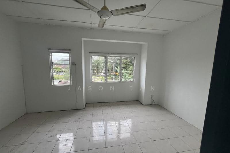 2-storey Terraced House for Rent in Taman Puncak Jalil (Seri Kembangan) - Jason Tan - Interior - PropertyGuru.com.my