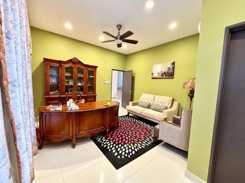 Rumah Teres 3-Tingkat untuk Dijual di Kinrara Residence (Puchong) - Kayden Wong - Study - PropertyGuru.com.my