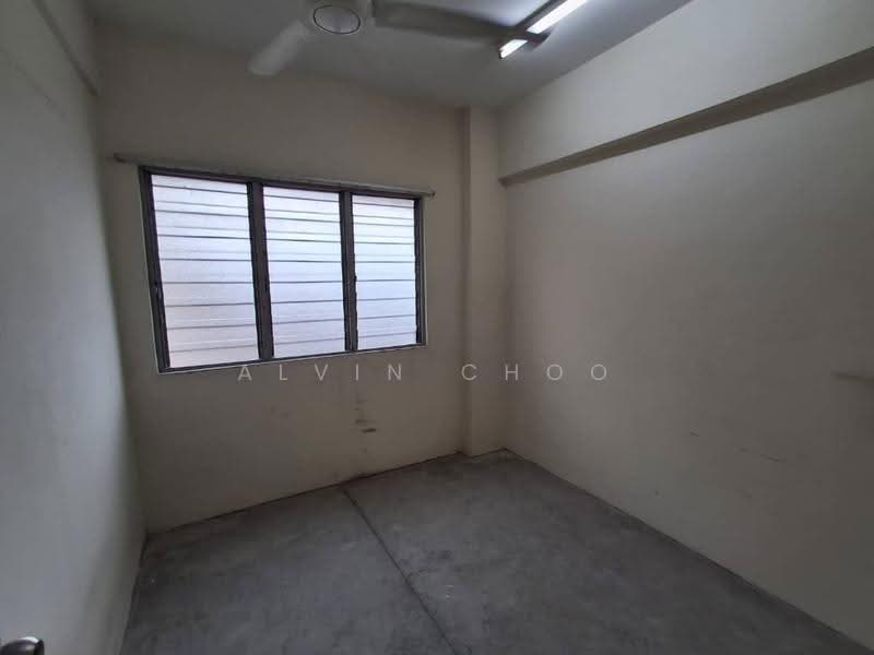 Flat for Sale at Pandan Ria (Block D) - Alvin Choo - Interior - PropertyGuru.com.my