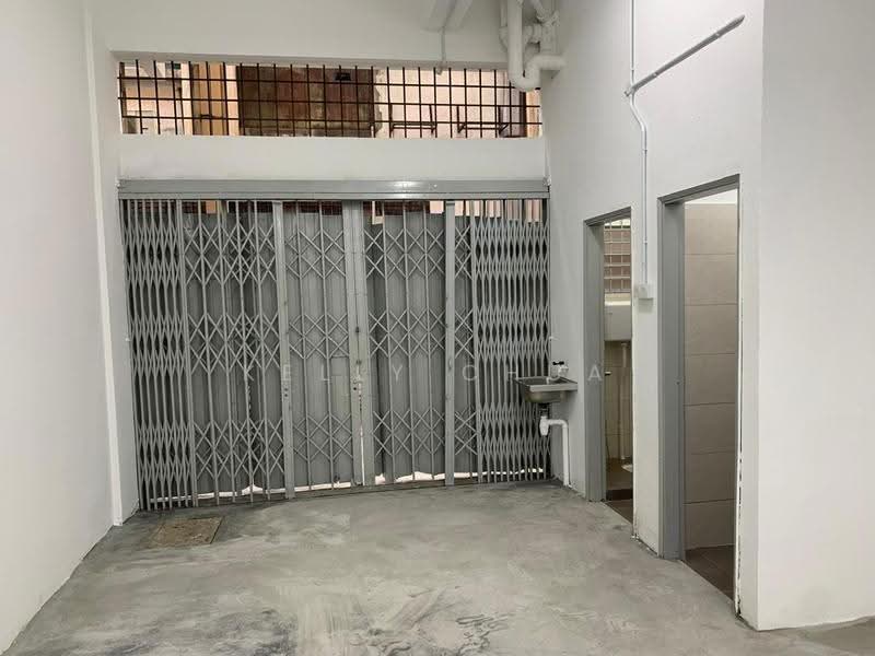 Shop for Rent in Sungai Besi (Kuala Lumpur) - Kelly Chua - Interior - PropertyGuru.com.my