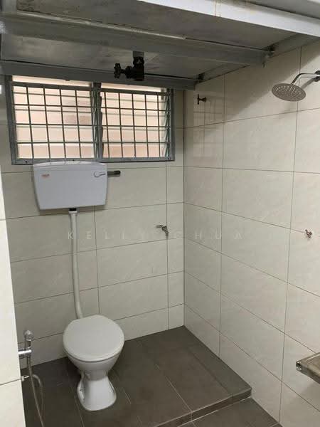 Shop for Rent in Sungai Besi (Kuala Lumpur) - Kelly Chua - Bathroom - PropertyGuru.com.my