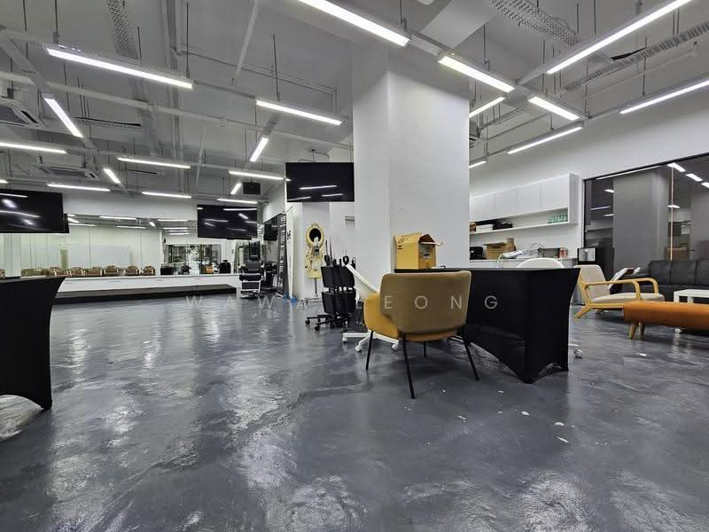 Retail Space for Sale in Damansara Perdana (Selangor) - Wawa Leong - Interior - PropertyGuru.com.my