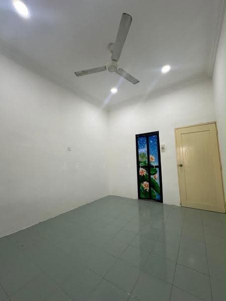 1-storey Terraced House for Sale in Taman Desa (Kulai) - Jesy Tey - Interior - PropertyGuru.com.my